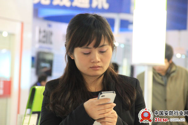 2012中国国际安博会（北京）花絮―工作中的美女